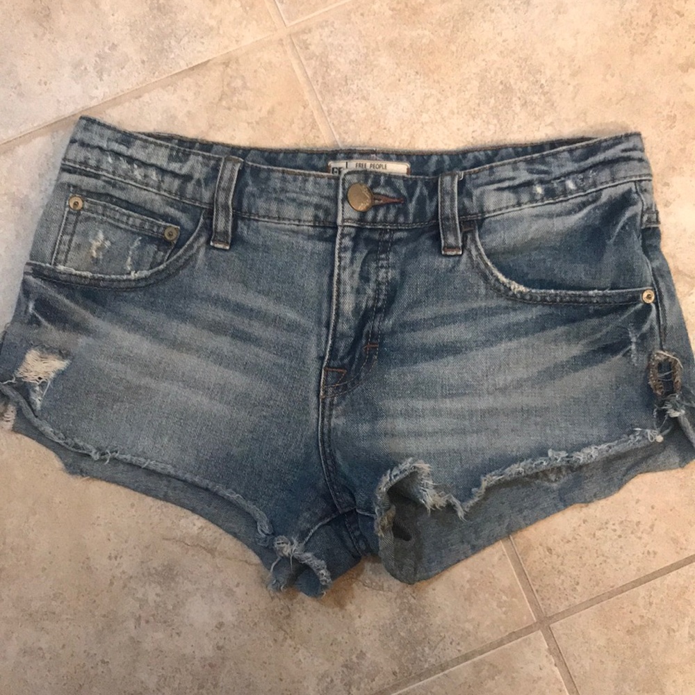 Free people Jean shorts 24